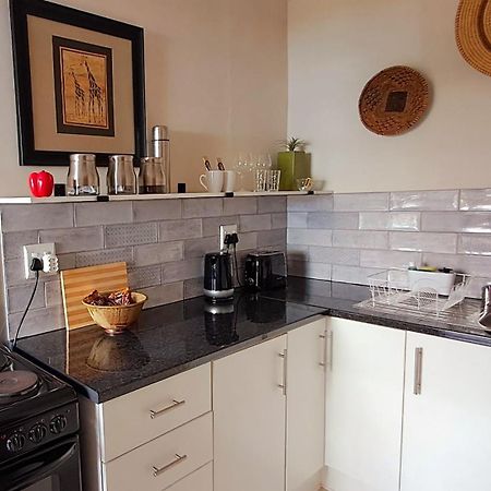 蒙塔古The Vic 1906 Self Catering Units公寓 外观 照片